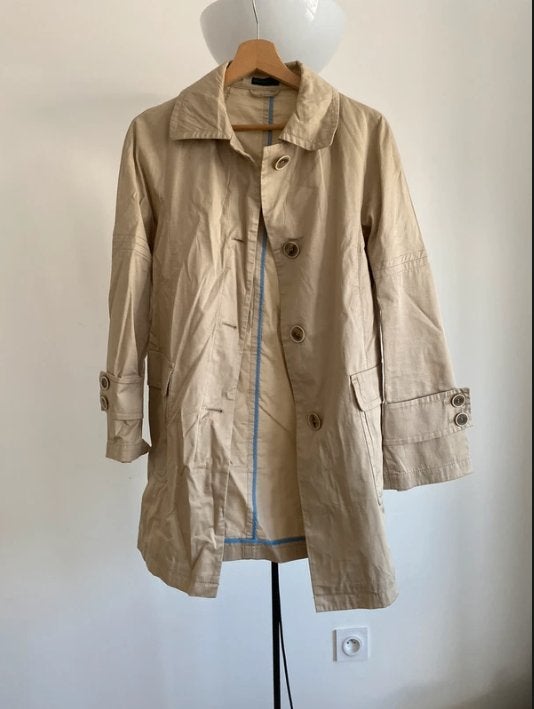 Trenchcoat Benetton XS/S beige, z.g.a.n., Benetton, Beige, Ophalen of Verzenden, Zo goed als nieuw