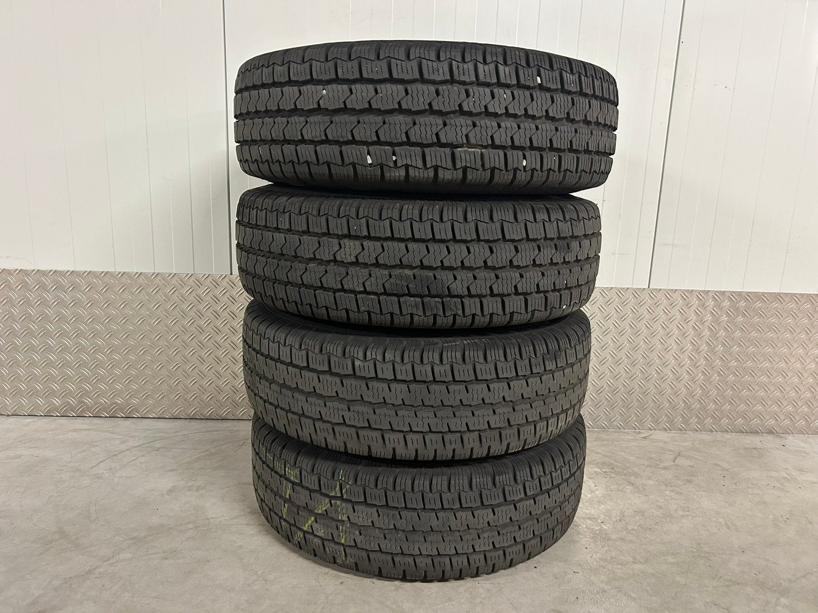 FIAT ducato 5x118 light chasiss +  continental allseason, Auto-onderdelen, Banden en Velgen, Ophalen, Gebruikt, 16 inch, Banden en Velgen