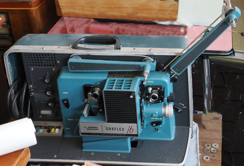 vintage Graflex 16mm projector, Verzamelen, Fotografica en Filmapparatuur, Ophalen, 1960 tot 1980, Projector