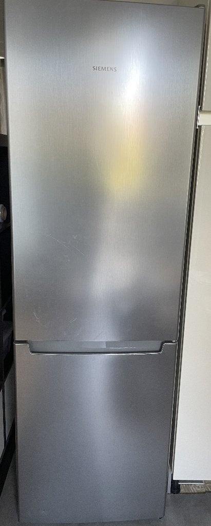 Siemens koel-vriescombinatie met NoFrost, Witgoed en Apparatuur, Koelkasten en IJskasten, Ophalen, Gebruikt, 200 liter of meer