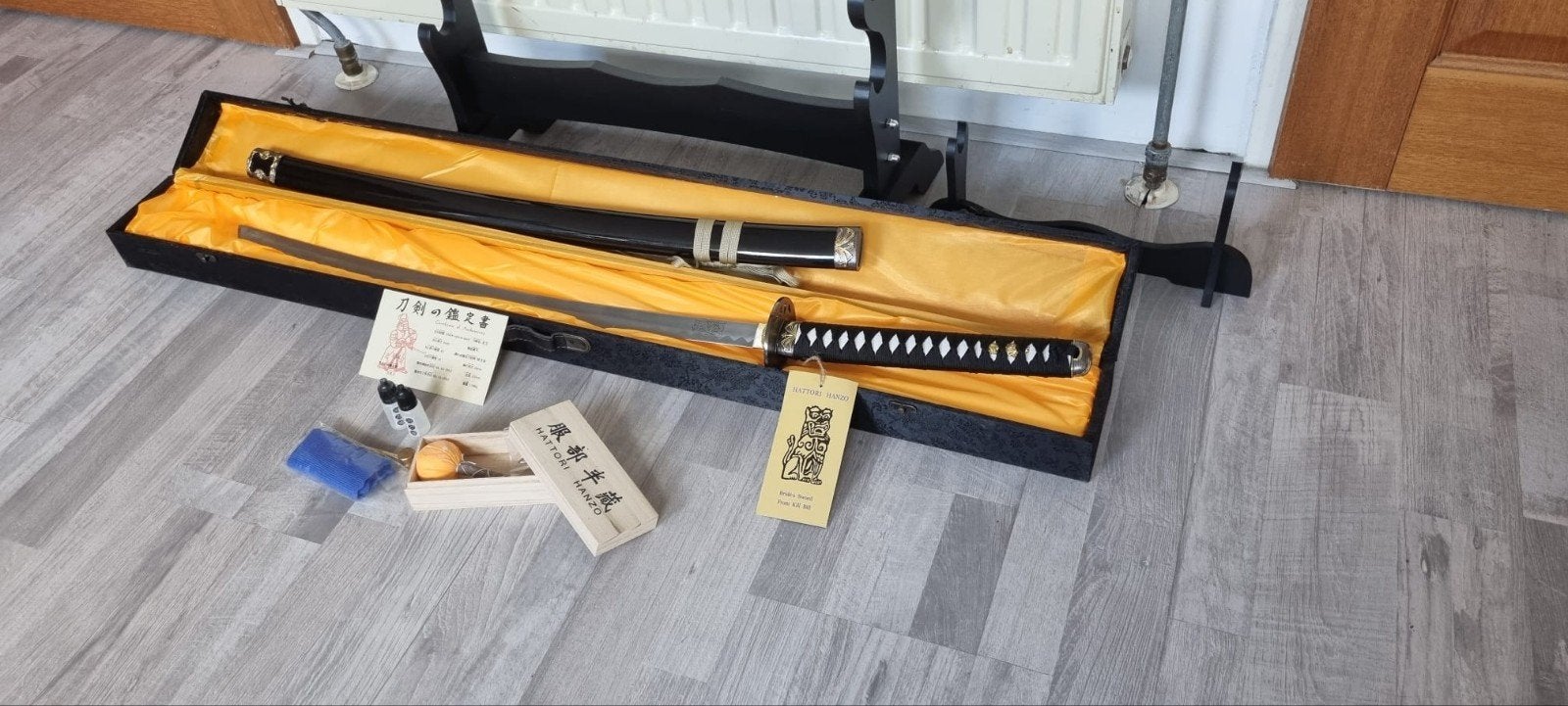 Scherp katana zwaard, samurai zwaarden, sabel, mes, dolk

Sc, Ophalen of Verzenden, Overige soorten, Azië, Zwaard of Sabel