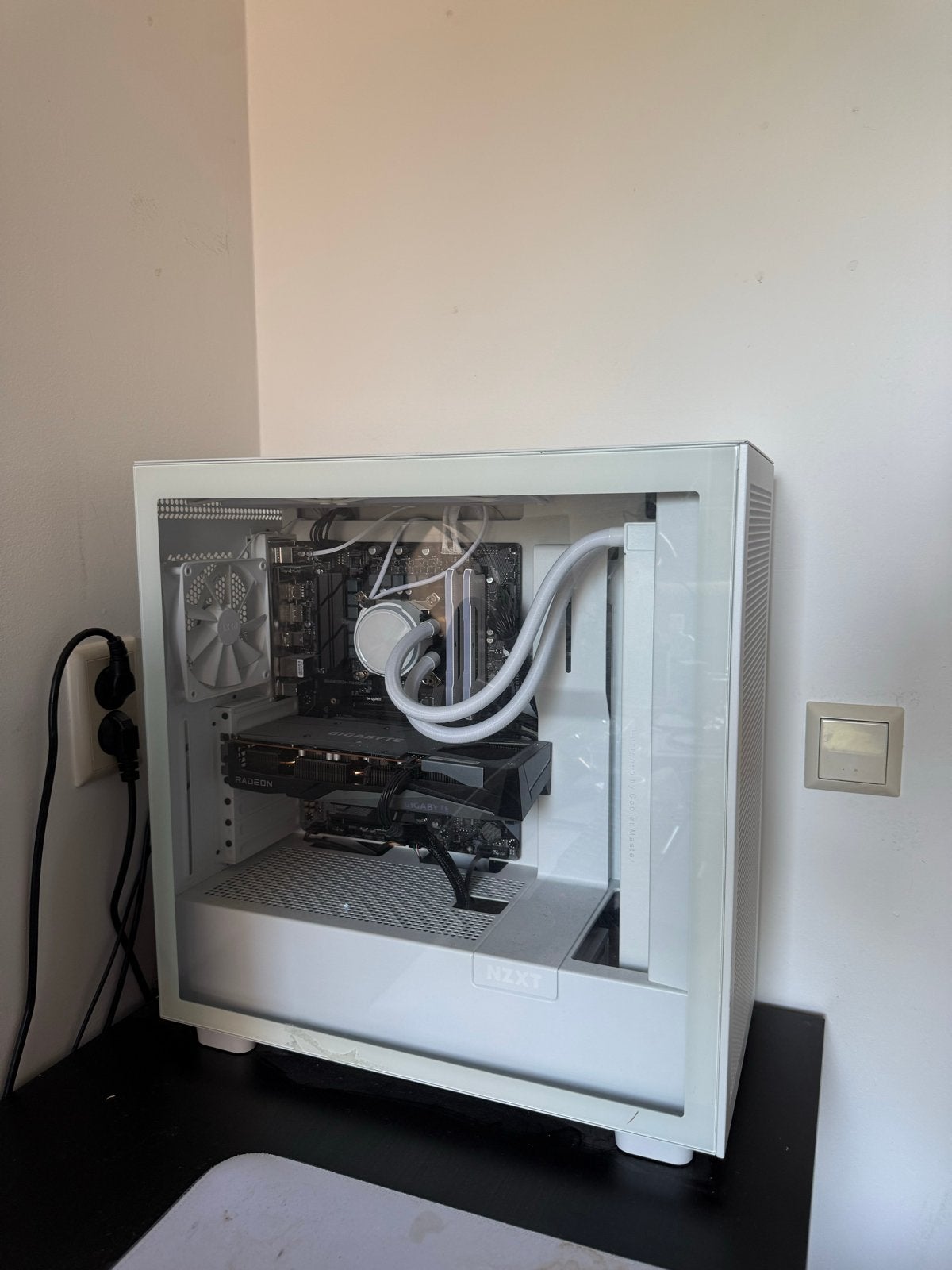 NZXT H7 Flow Mid-Tower Airflow Case Wit Gaming PC, 2 tot 3 Ghz, Zelf gebouwde pc, Ophalen of Verzenden, Zo goed als nieuw