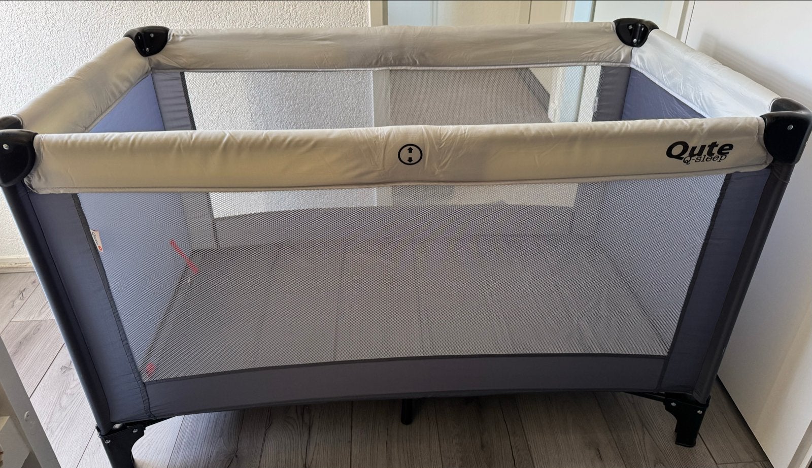 Campingbedje Qute incl. matras - Zo goed als nieuw, Kinderen en Baby's, Ophalen, 70 tot 85 cm, 140 tot 160 cm, Zo goed als nieuw