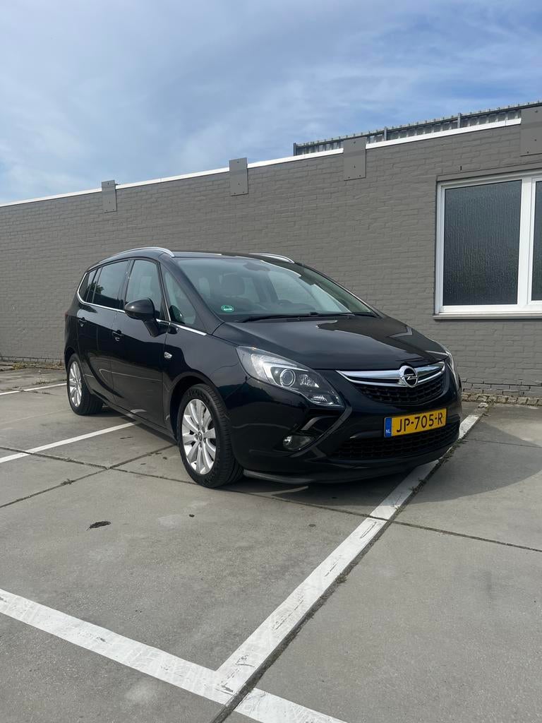 Opel Zafira 1.4T 103KW 2016 Zwart 7 persoons, Auto's, Opel, Stof, 4 cilinders, 7 stoelen, Zwart