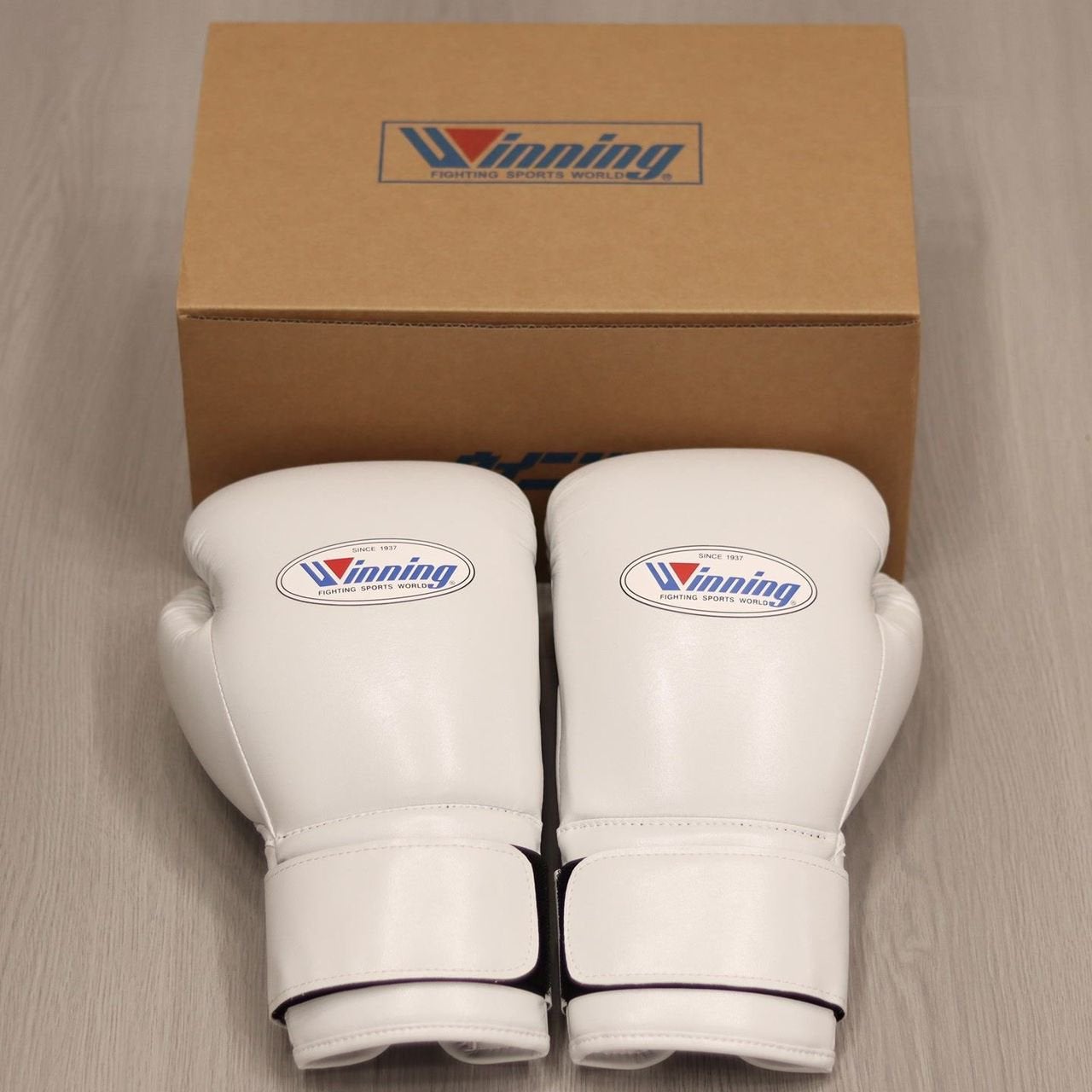 Winning bokshandschoenen - Nieuw in doos, Sport en Fitness, Boksen, Ophalen, Nieuw, Bokshandschoenen