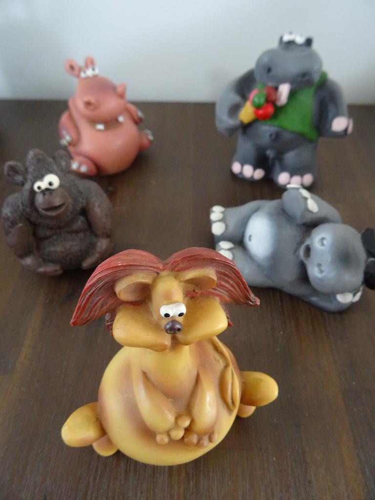 Paolo Chiari beeldjes nijlpaard leeuw aap dieren hippo beeld, Ophalen of Verzenden, Zo goed als nieuw, Dier