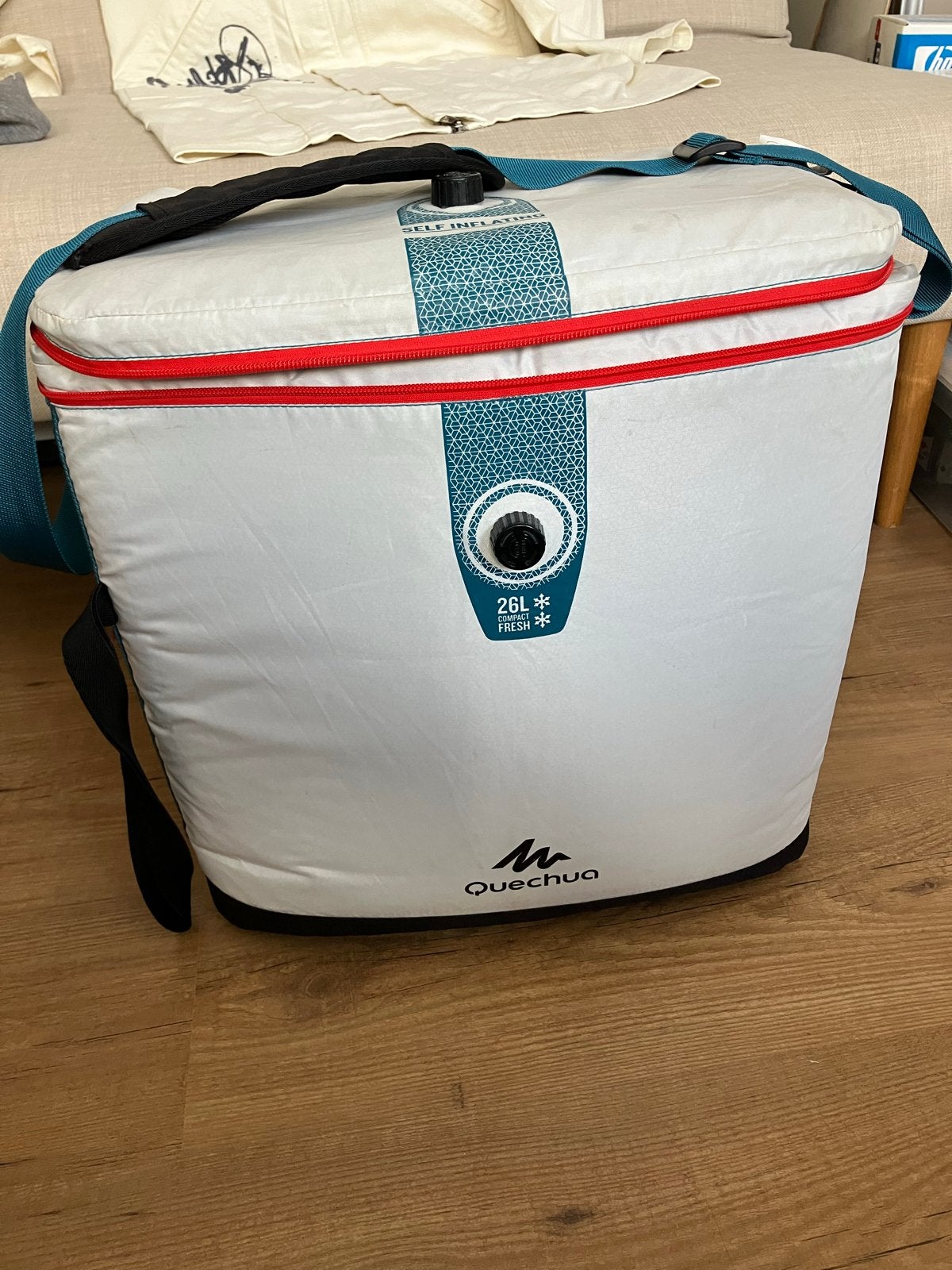 Quechua inflatable Koeltas 26L Compact Fresh - Z.G.A.N., Ophalen of Verzenden, Zo goed als nieuw, Koeltas