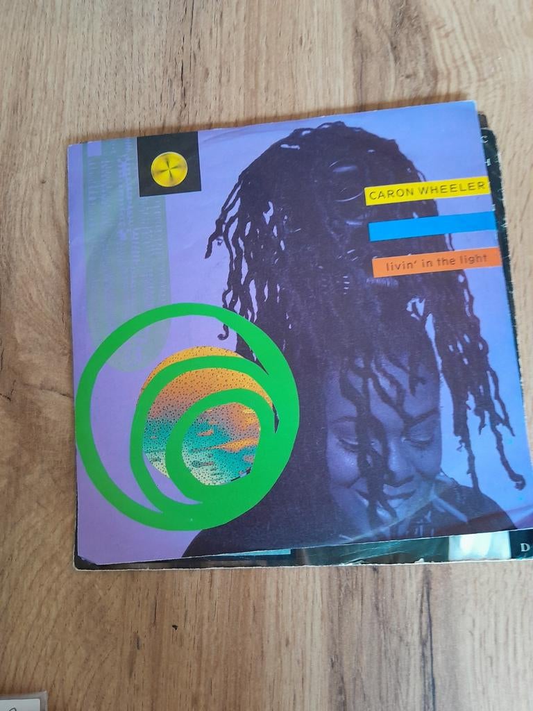 Caron wheeler 7inch livin in the light, Ophalen of Verzenden, Zo goed als nieuw, Pop