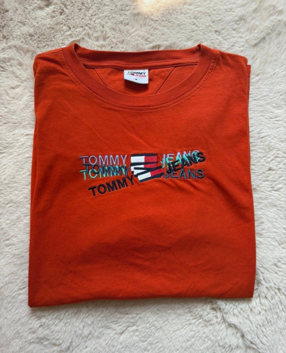 Tommy Jeans T-shirt Oranje Maat M, Ophalen of Verzenden, Zo goed als nieuw, Maat 48/50 (M), Oranje