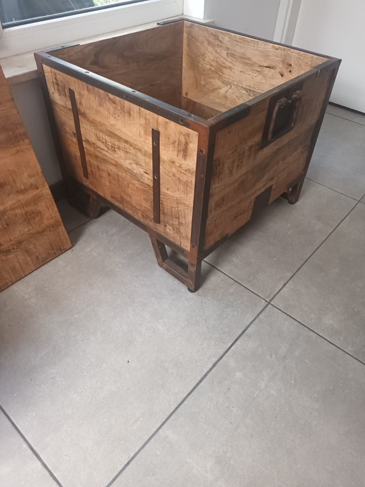opbergkisten/bijzettafels, Ophalen, Zo goed als nieuw, Overige houtsoorten, Minder dan 50 cm