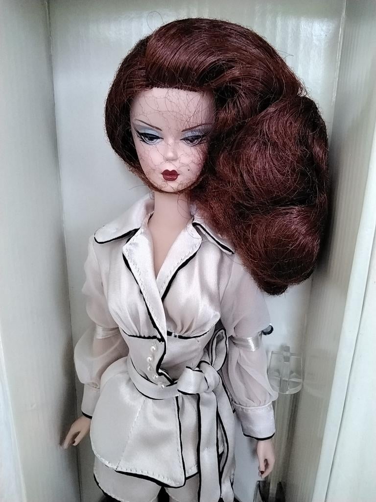 Barbie Fashion Model Collection - Silkstone Lingerie Barbie, Ophalen of Verzenden, Zo goed als nieuw, Barbie
