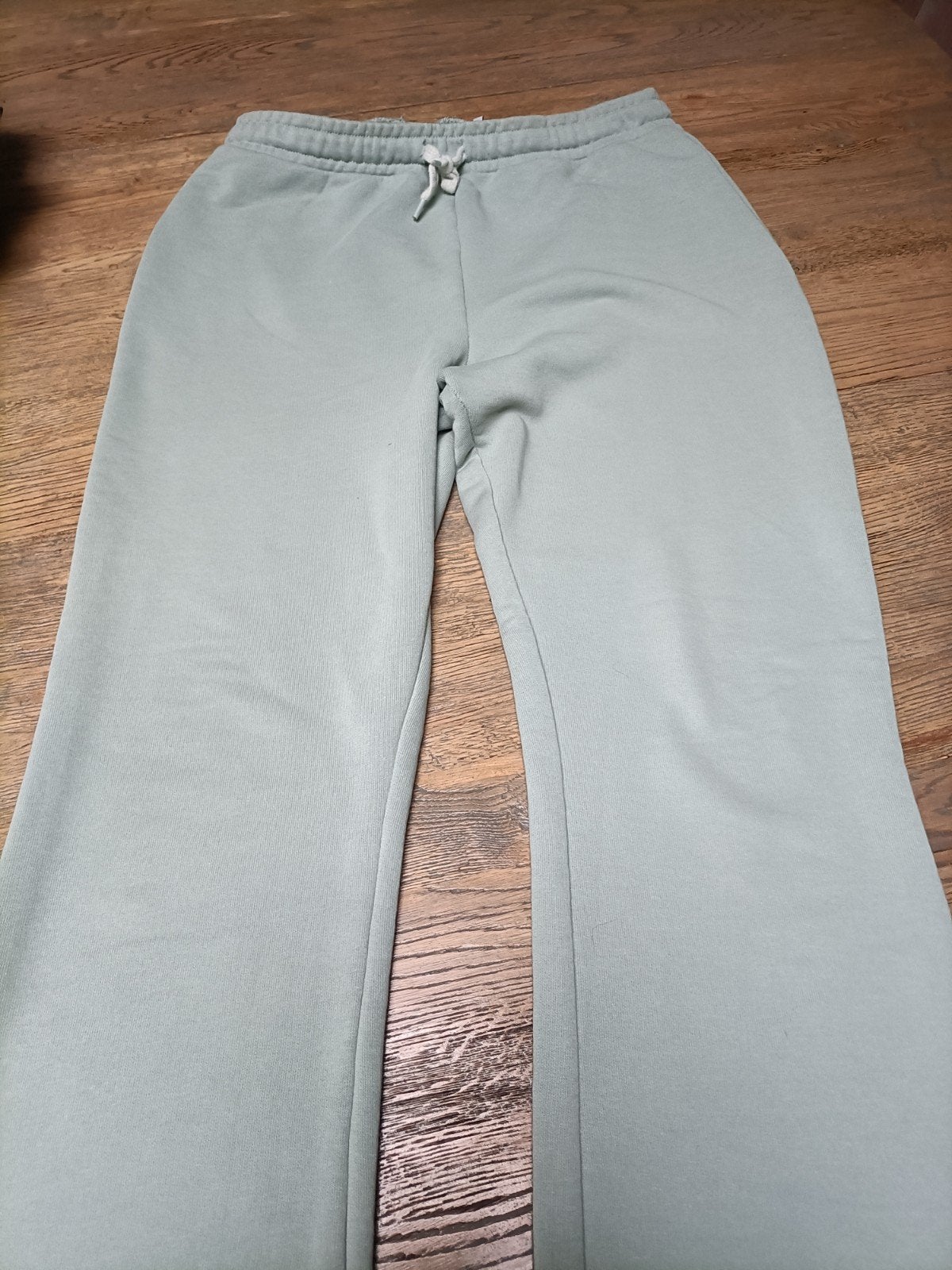 Costes joggingbroek maat M met split, lichtgroen, Maat 38/40 (M), Ophalen of Verzenden, Zo goed als nieuw, Costes