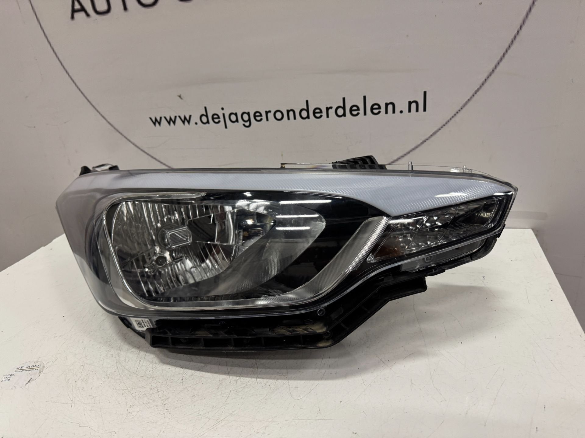 HYUNDAI i20II LED KOPLAMP RECHTS 92102C8000, Auto-onderdelen, Verlichting, Gebruikt, Heolleung-ro 12
06797  Seoul, Ophalen of Verzenden