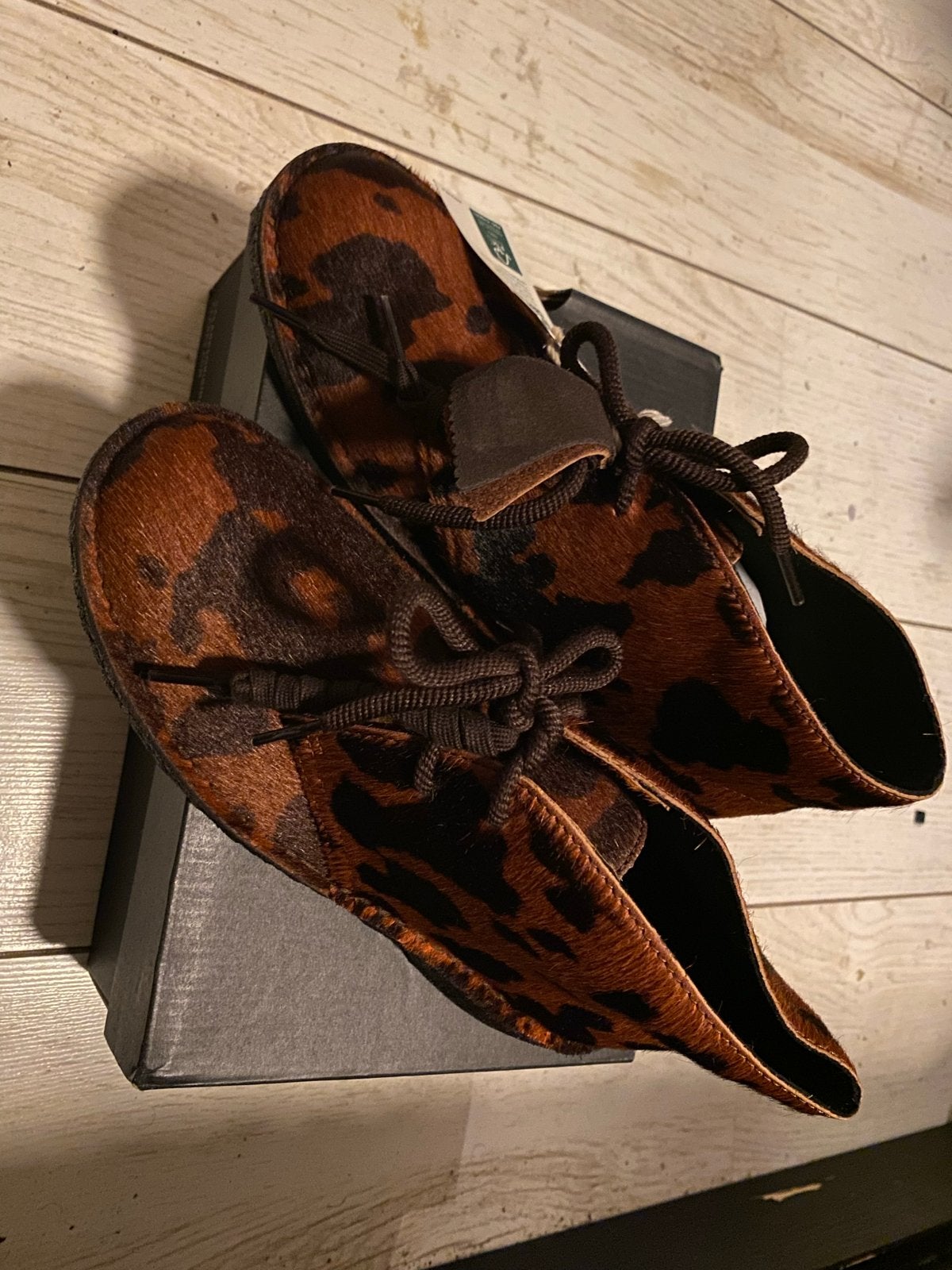 Clarks Desert Boot - Bruin Koeienprint - Maat 39.5, Ophalen of Verzenden, Nieuw, Bruin, Lage of Enkellaarzen