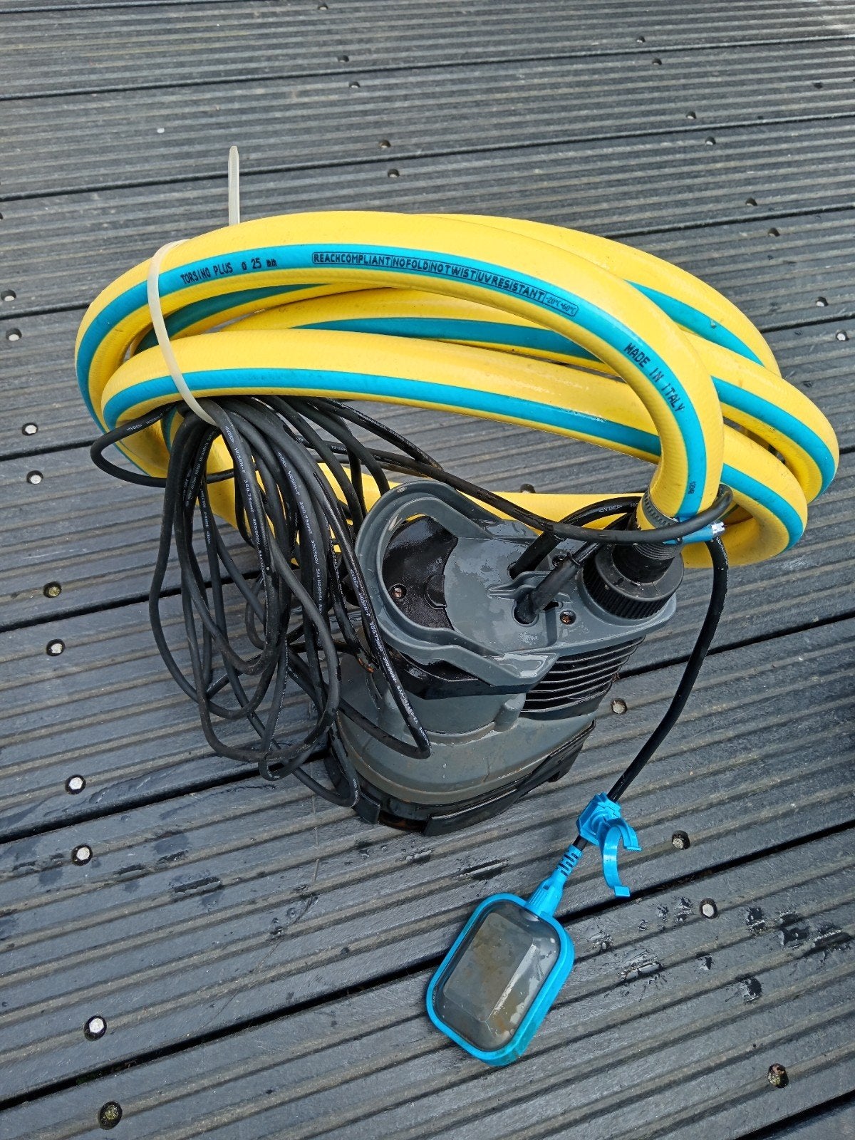 Waterpomp tuinslang spuit, Ophalen of Verzenden, Elektrisch, Dompelpomp