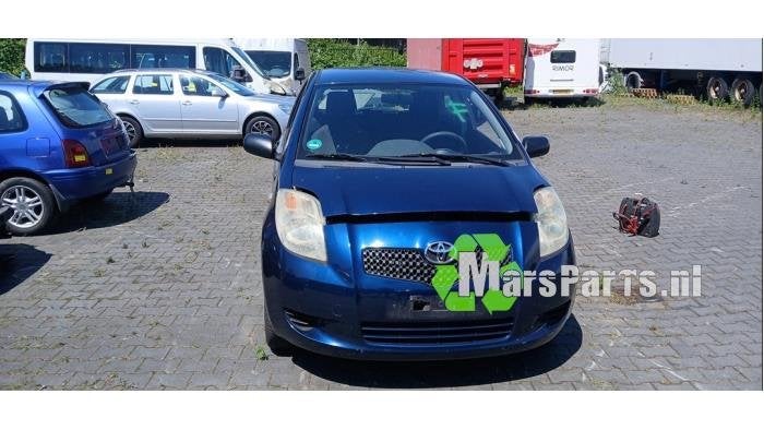 Voorbumper van een Toyota Yaris (8P4), Auto-onderdelen, Gebruikt, -, -, Ophalen of Verzenden