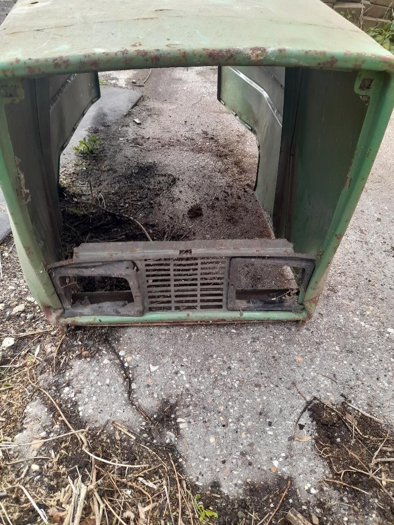 Motorkap fendt 304, Ophalen, Gebruikt