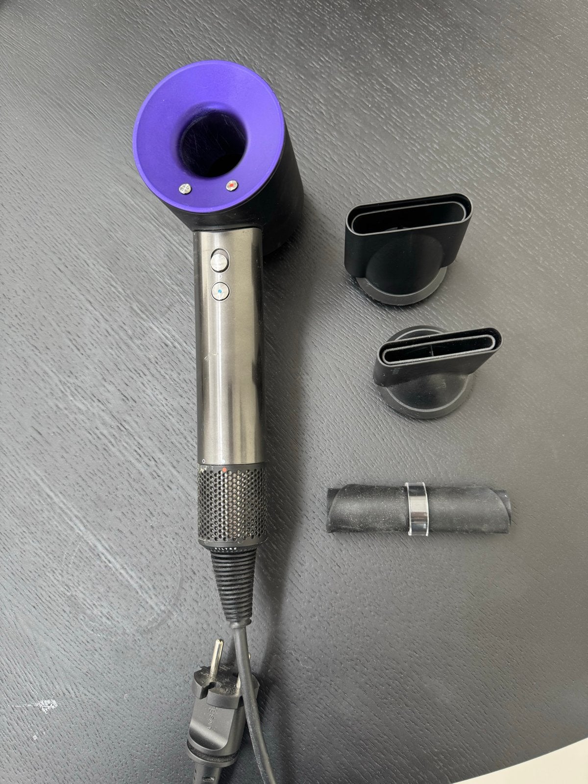 Dyson Supersonic haardroger nikkel/paars met opzetstukken, Witgoed en Apparatuur, Ophalen of Verzenden, Zo goed als nieuw, Haarverzorging
