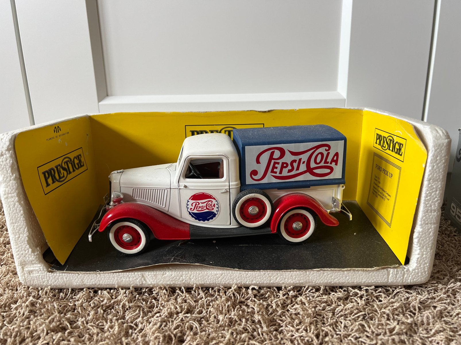 Pepsi truck, Ophalen, Zo goed als nieuw, Bus of Vrachtwagen, Overige merken
