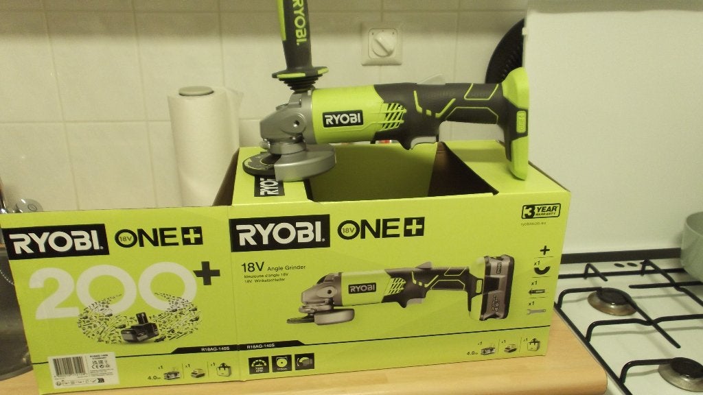 ryobi, Ophalen of Verzenden, Nieuw, Minder dan 700 watt, Haakse handslijpmachine