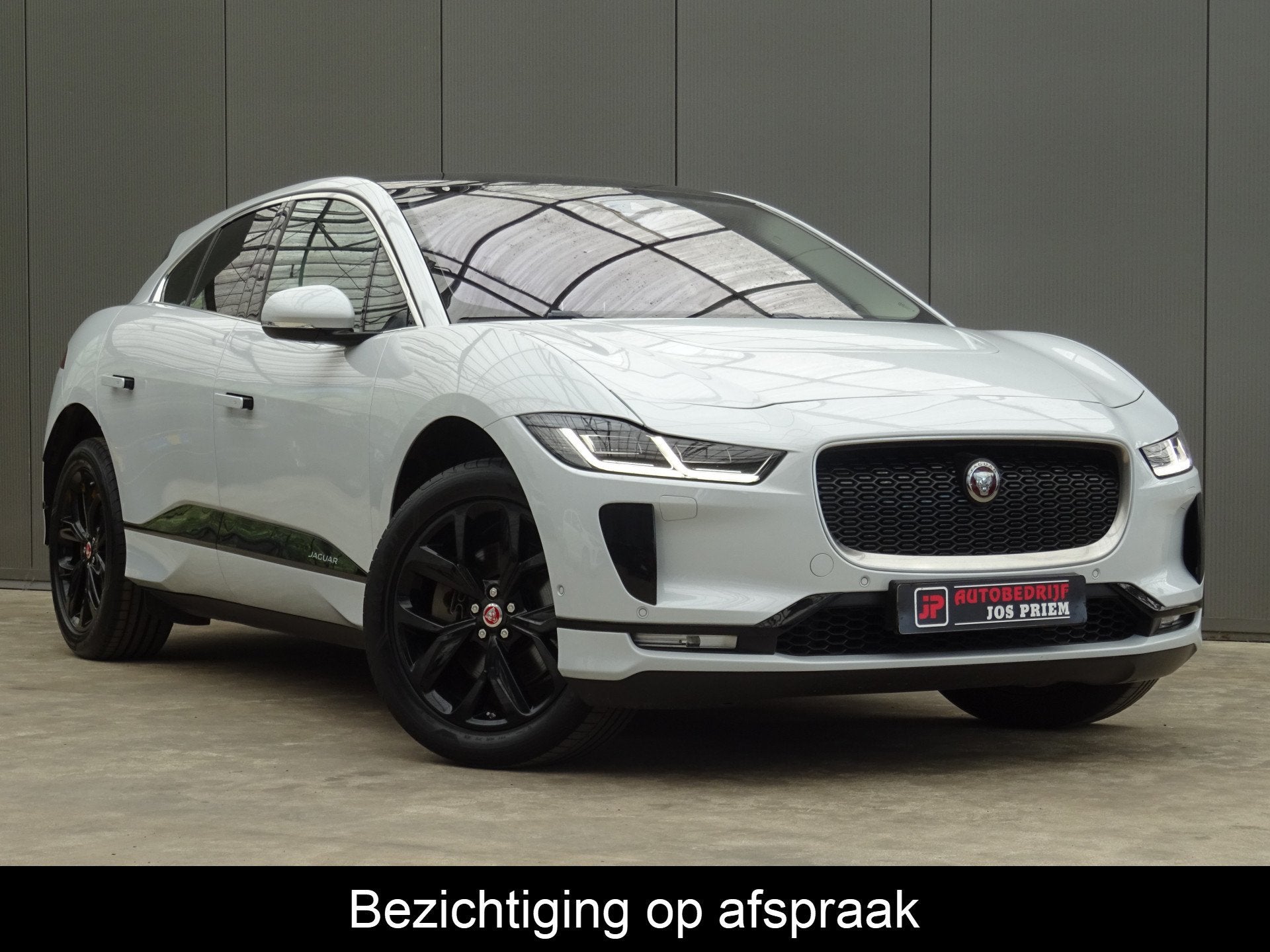 Jaguar I-PACE EV400 Business Edition SE 90 kWh * LEER * PANO, Auto's, Automaat, Gebruikt, Zwart, I-PACE