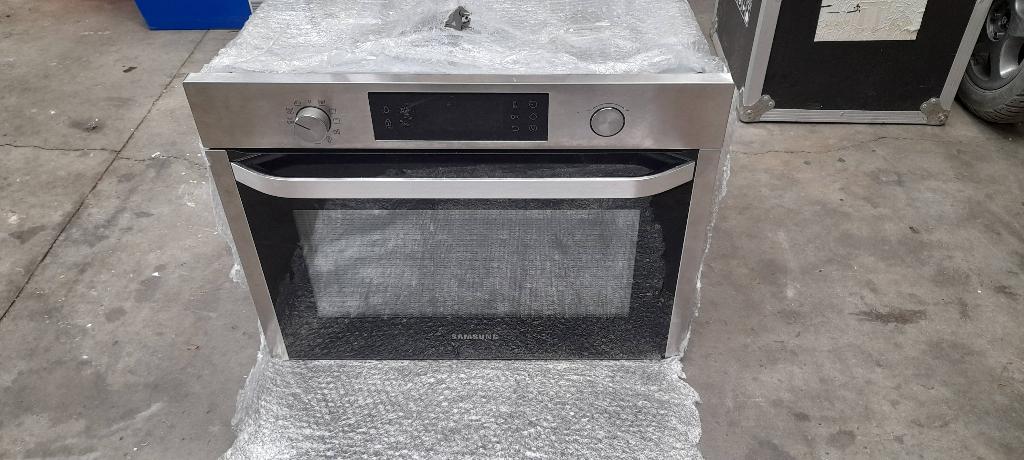 Inbouw oven Samsung 220 volt rvs, Ophalen, 45 tot 50 cm, Gebruikt, Oven