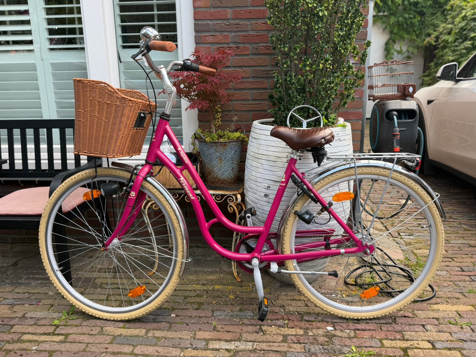 Roze fiets met rieten mand, Ophalen, Zo goed als nieuw, Overige merken, Versnellingen