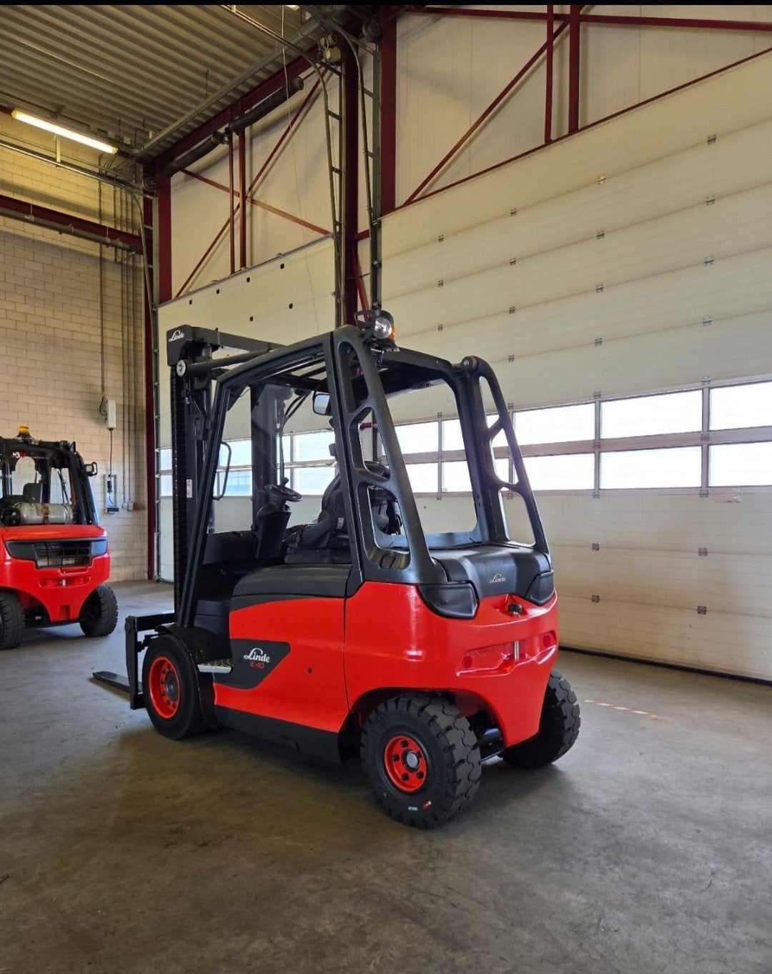 LINDE E40-01/600 (388) 2015 Met vorkversteller en sideshift, 1000 tot 2000 kg, Ophalen of Verzenden, Heftruck