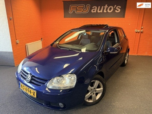 Volkswagen Golf 1.6 FSI / SPORTLINE /SCHUIFDAK / AIRCO!, Voorwielaandrijving, Gebruikt, 4 cilinders, Blauw