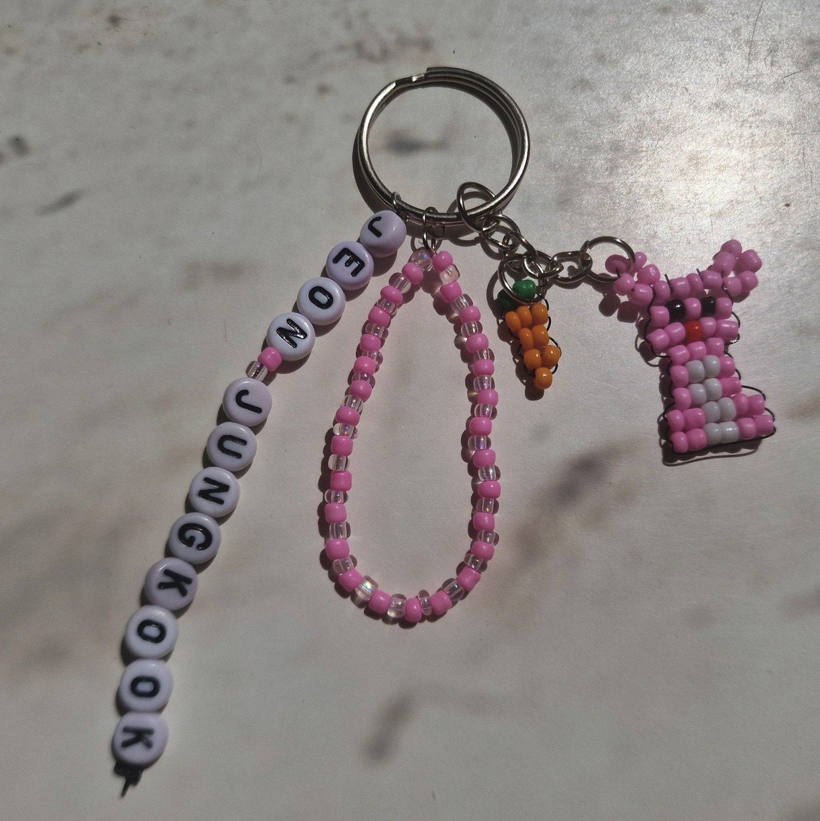 Handgemaakte BTS Jungkook Sleutelhanger, Verzenden, Nieuw, Knuffel of Figuurtje