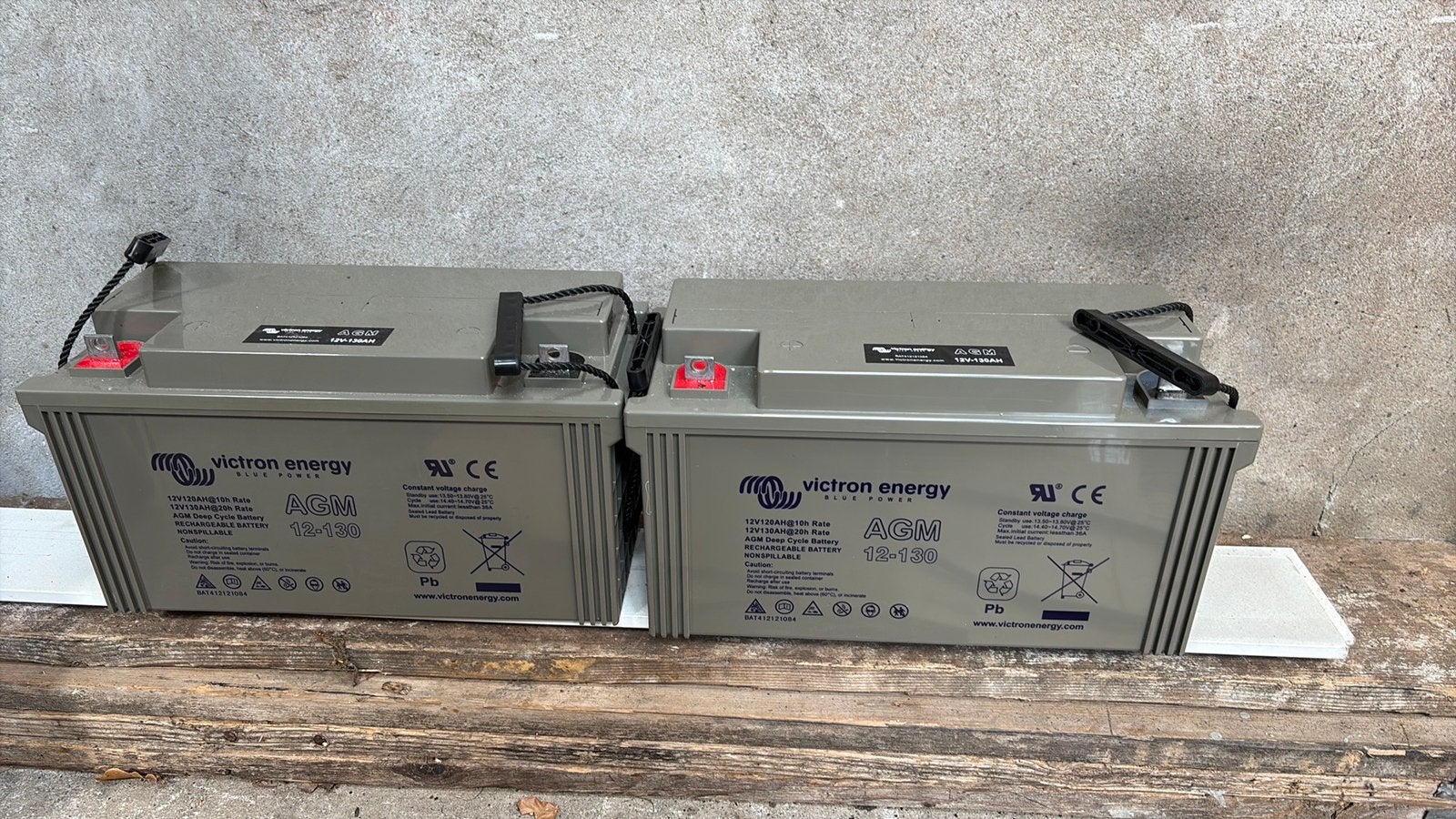 2 Zgan accu’s victron energy agm 12 - 130, Ophalen, Zo goed als nieuw