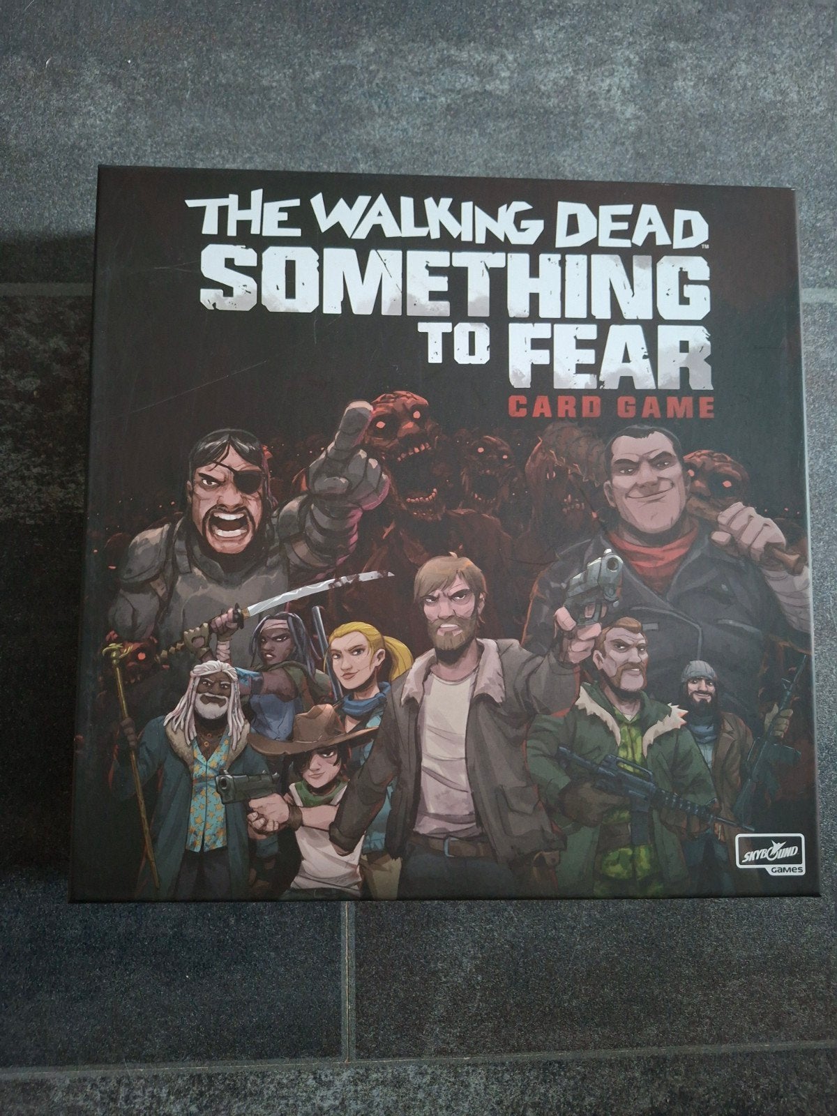The Walking Dead: Something to Fear Card Game, Vijf spelers of meer, Ophalen of Verzenden, Nieuw, Skybound Games