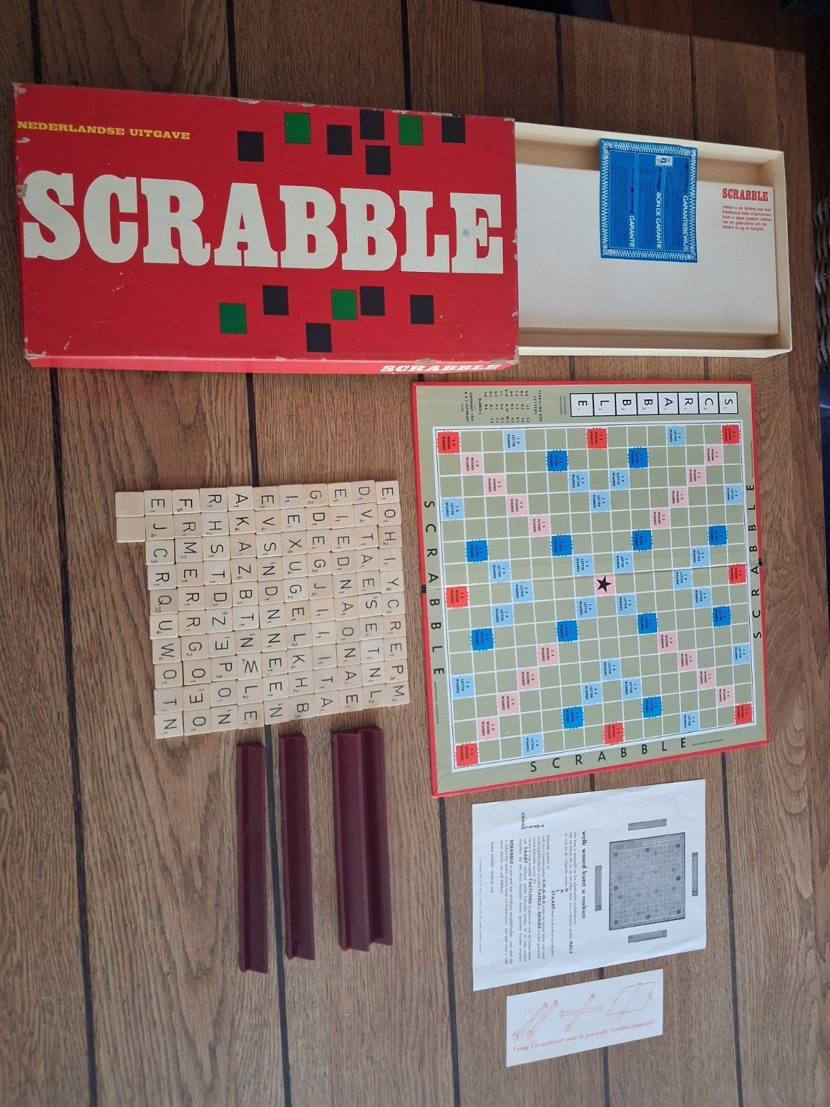 Vintage Scrabble Bordspel spel hout, Drie of vier spelers, Ophalen of Verzenden, Gebruikt, J.W. & Co.