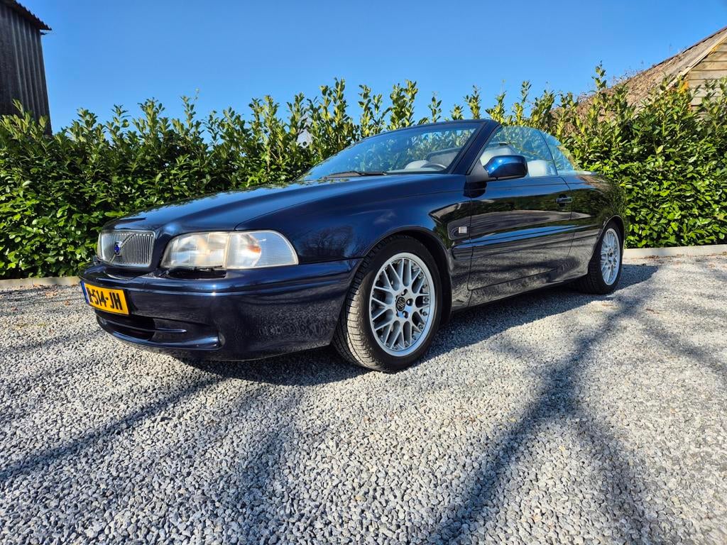 Volvo C70 Cabrio 5 cyl. bj 2000, extra: handbediening, Auto's, Volvo, Automaat, C70, Beige, Cabriolet