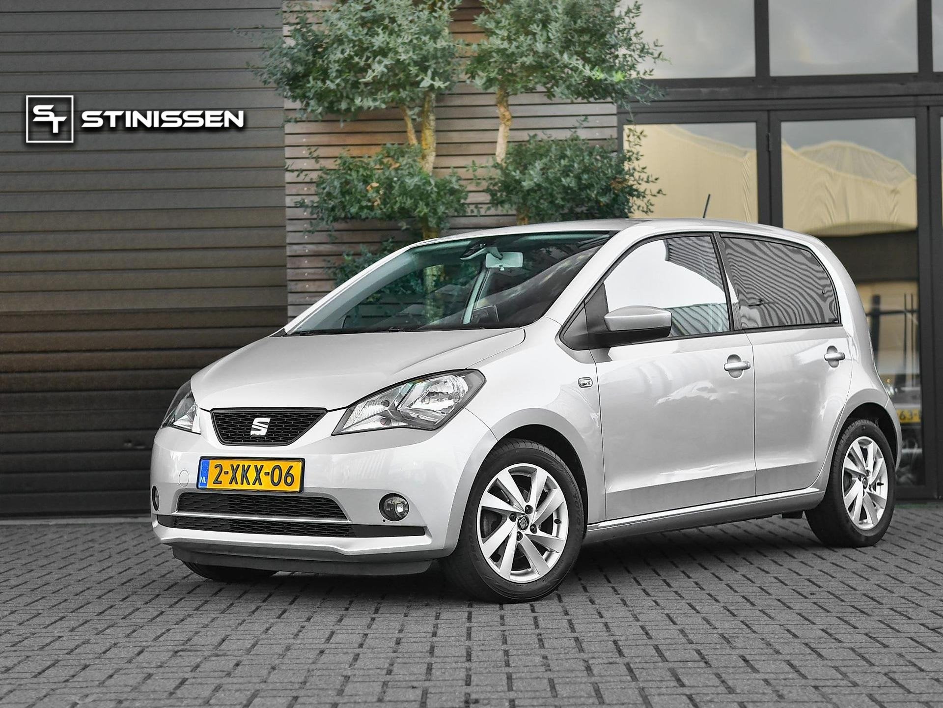 SEAT Mii 1.0 Sport Dynamic Navi Airco Stoelverwarming, Auto's, Voorwielaandrijving, Euro 5, Stof, Gebruikt