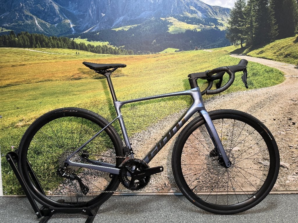 SALE Giant Defy Advanced 1 M Shimano 105 DI2 €3599,-/€2799,-, Ophalen, 28 inch, Carbon, Heren