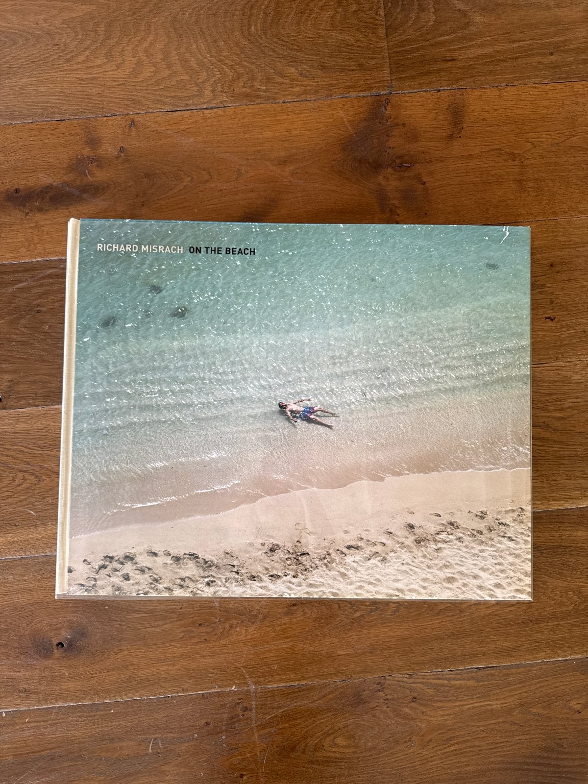 Richard Misrach - On the Beach - Fotoboek, Ophalen of Verzenden, Zo goed als nieuw, Fotografie algemeen