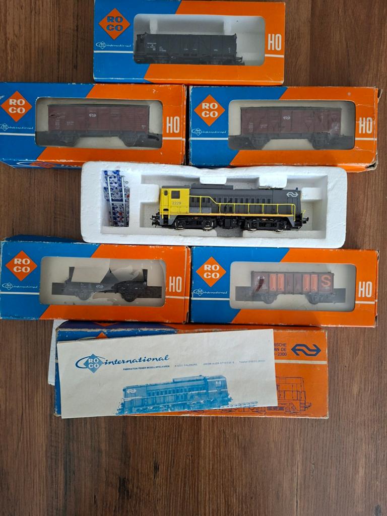 Roco HO NS goederentrein 2200-2300..4155.., Gebruikt, Gelijkstroom, Wagon, Ophalen of Verzenden