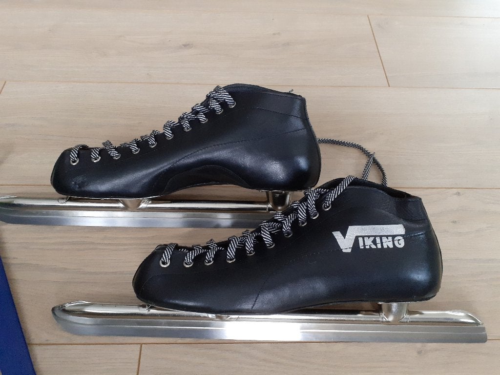 Lage (geslepen) Viking schaatsen maat 45 zgan, Viking, Ophalen of Verzenden, Zo goed als nieuw, Noren