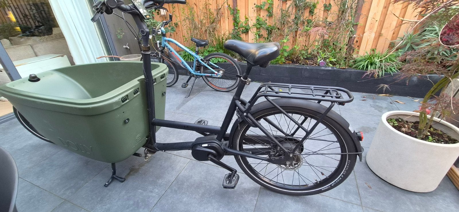 Dolly Bakfiets Elektrisch met Huif - Zo goed als nieuw, Zo goed als nieuw, 2 kinderen, Elektrisch, Schijfrem