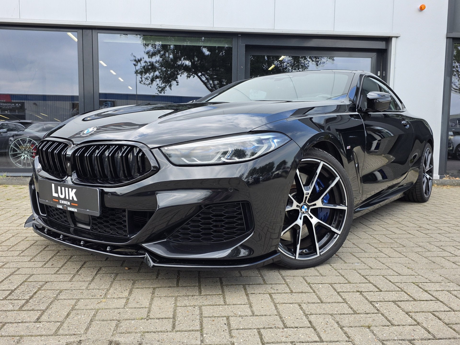 BMW 8 Serie M850i xDrive High Executive (bj 2019, automaat), Auto's, BMW, Automaat, Gebruikt, Zwart, Vierwielaandrijving