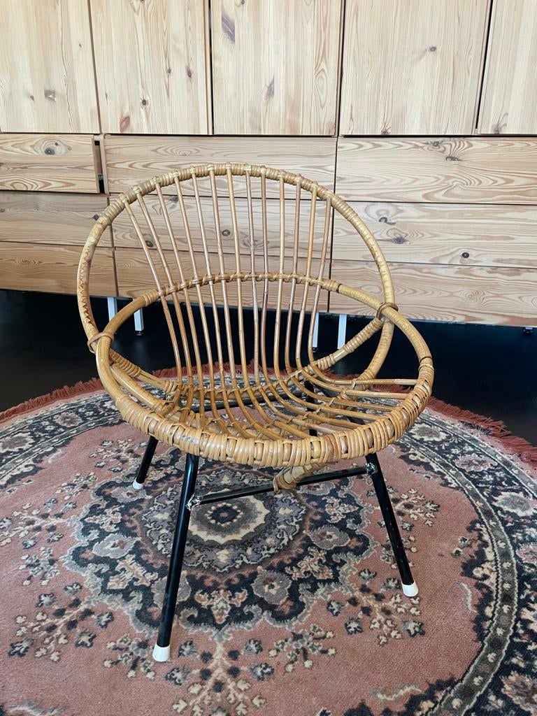 Vintage rotan fauteuil met metalen poten, Ophalen