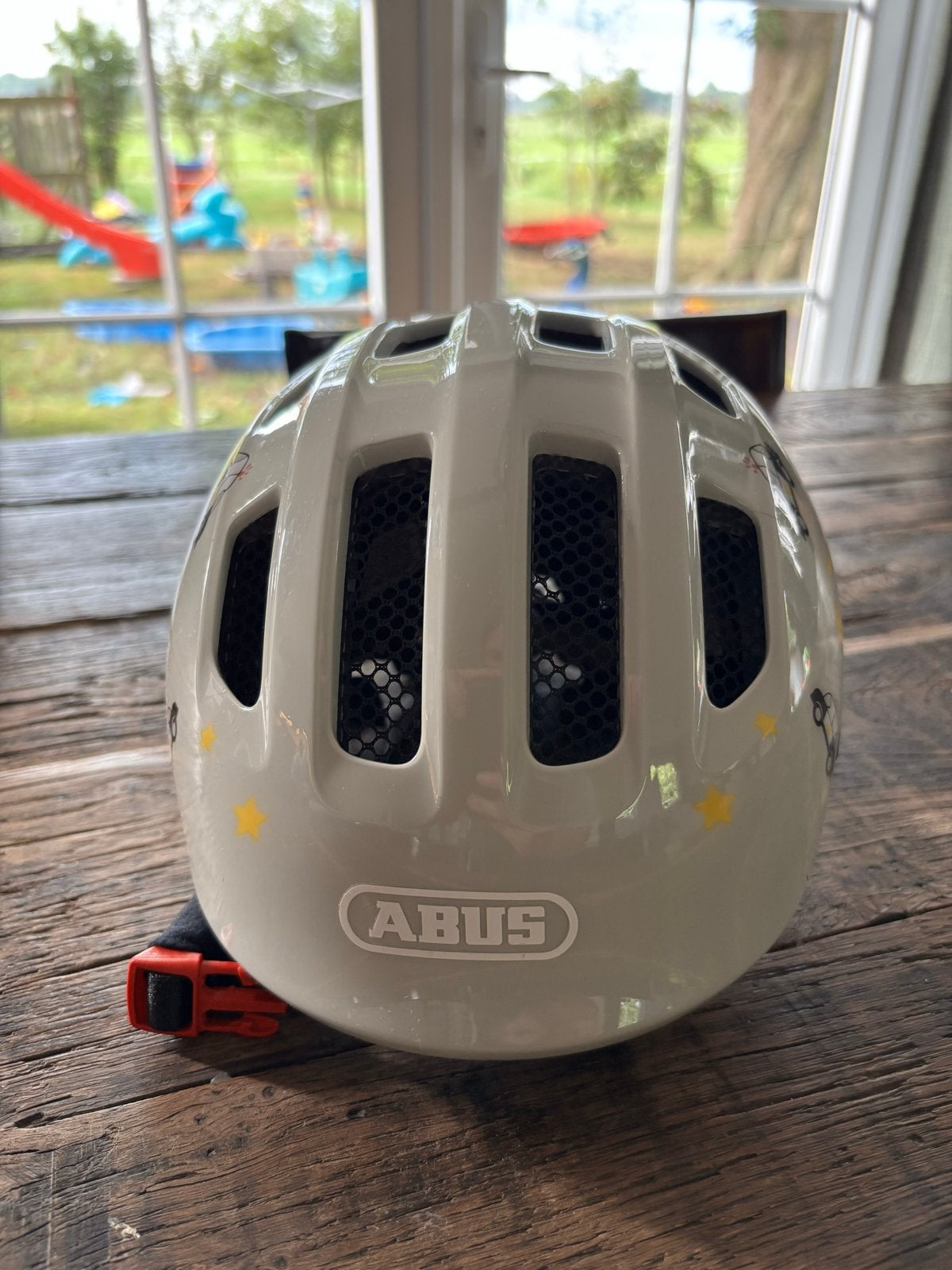 Abus Smiley 3.0 kinderfietshelm - Politieauto design, Ophalen of Verzenden, Zo goed als nieuw, Jongen of Meisje