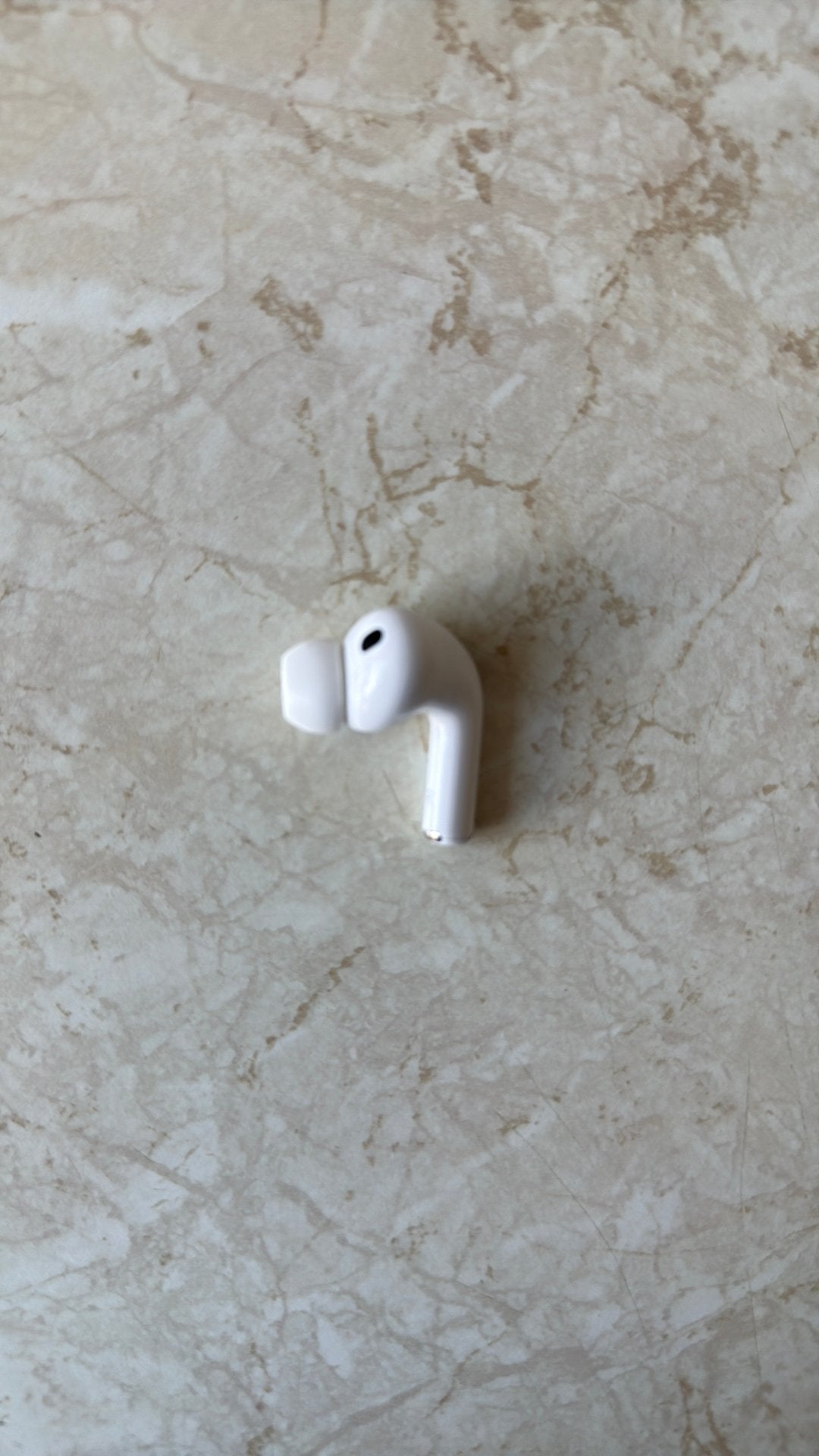 Losse rechter airpod van de Pro 3, Ophalen of Verzenden, Zo goed als nieuw, Overige merken