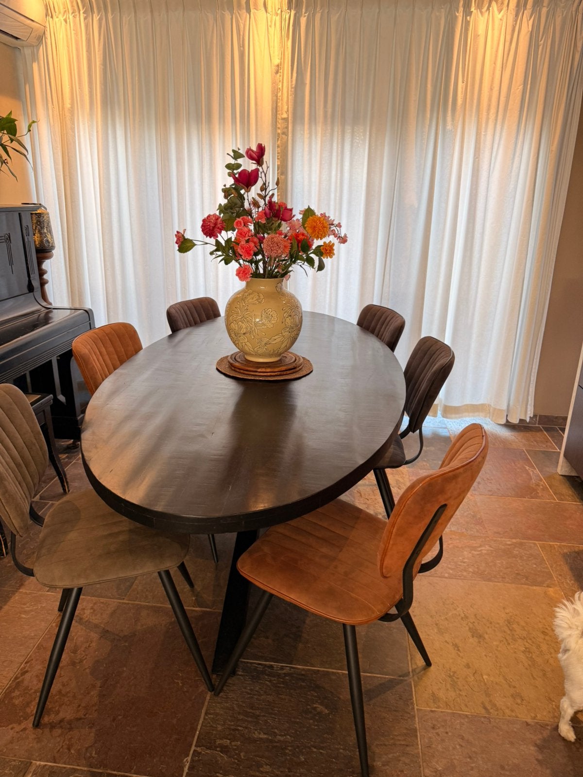 Massief mangohouten eettafel ovaal zwart 220x100 cm–6/8 pers, Ophalen, 100 tot 150 cm, 200 cm of meer, Zo goed als nieuw