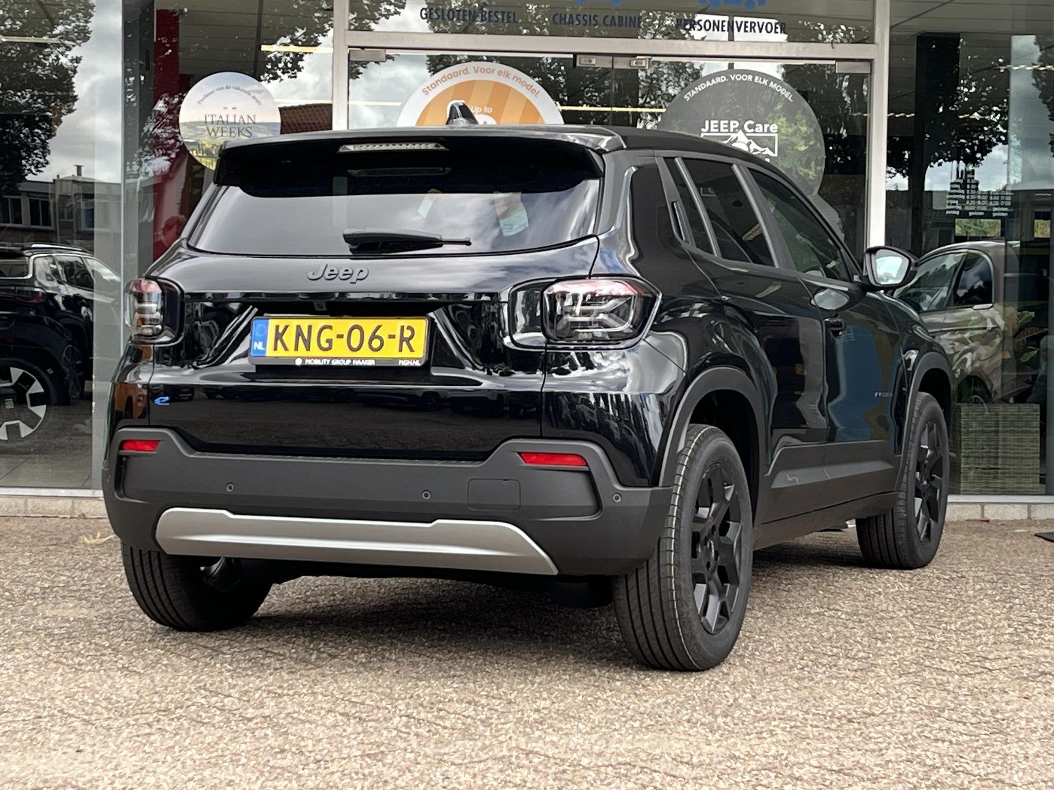 Jeep Avenger Black Edition 54 kWh | Apple-Android | Adaptive, Auto's, Stof, Gebruikt, 156 pk, Origineel Nederlands