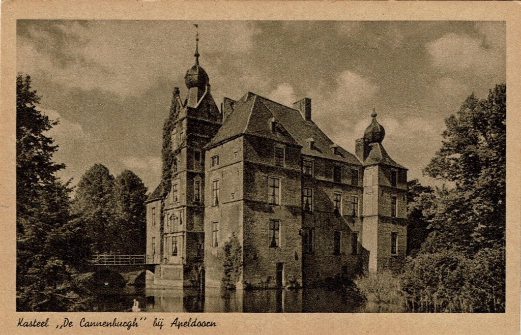 Vaassen  Kasteel "De Cannenburgh", Ophalen of Verzenden, 1920 tot 1940, Ongelopen, Gelderland