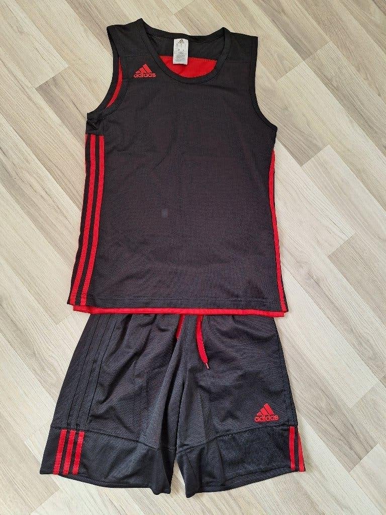 Basketbal tenue Adidas S, Ophalen of Verzenden, Gebruikt, Kleding