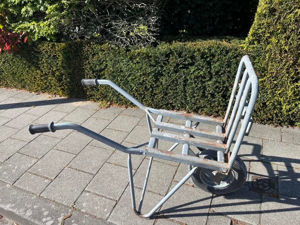 Steen kruiwagen, Ophalen of Verzenden, Zo goed als nieuw