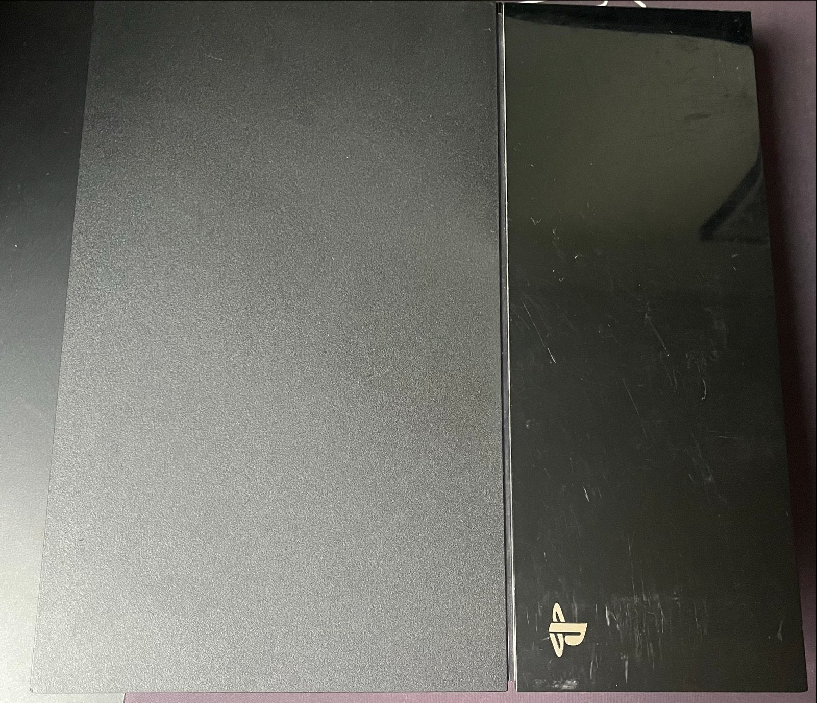 PlayStation 4 (PS4) Original met 2 controllers en oplader, Spelcomputers en Games, Spelcomputers | Sony PlayStation 4, Gebruikt
